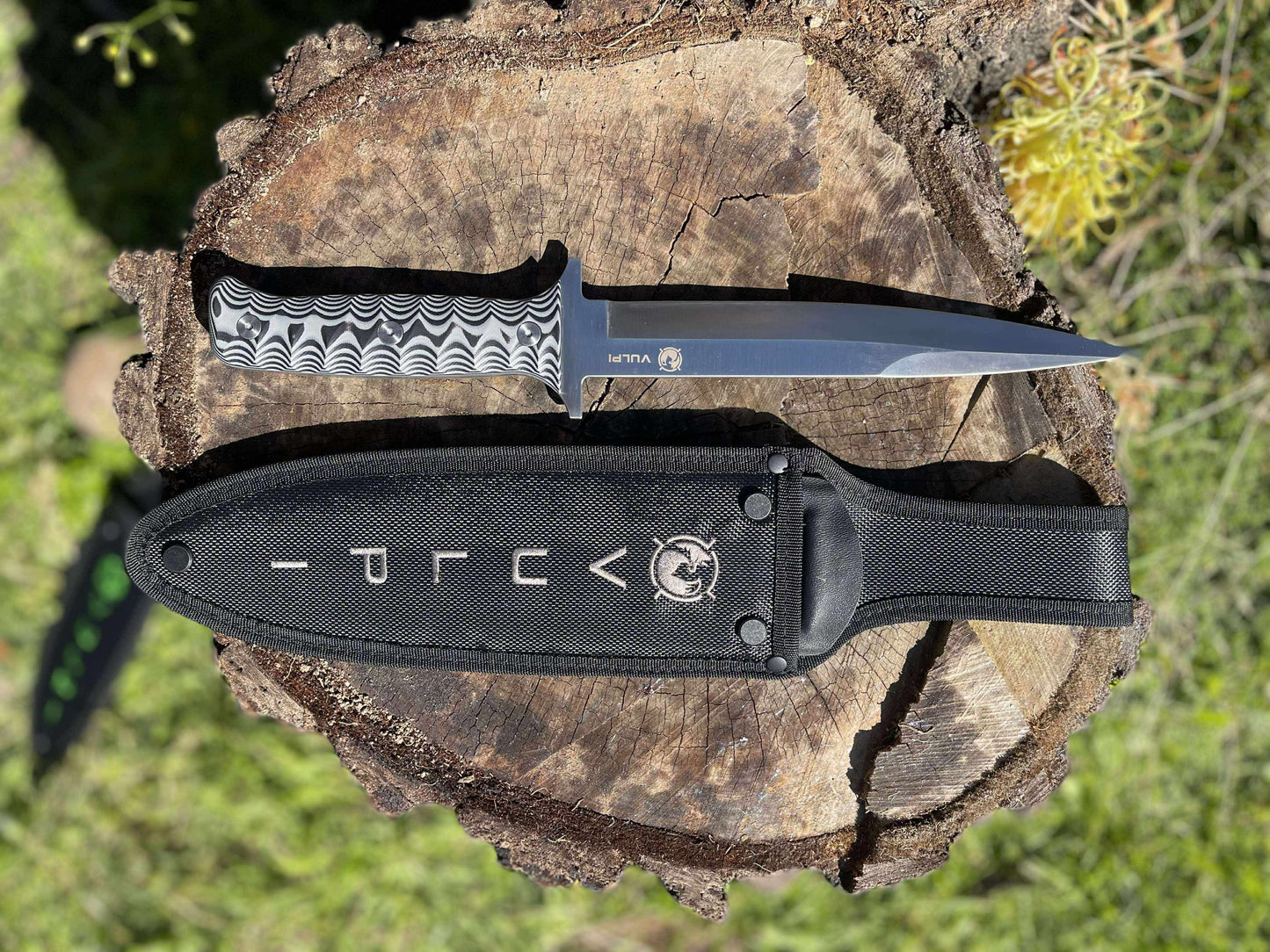 Vulpi Pig Sticker Knife